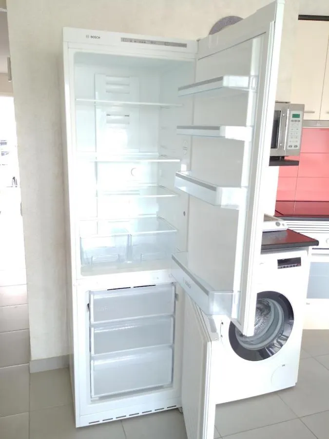 Apartament Oasis B3 Roses Apartment