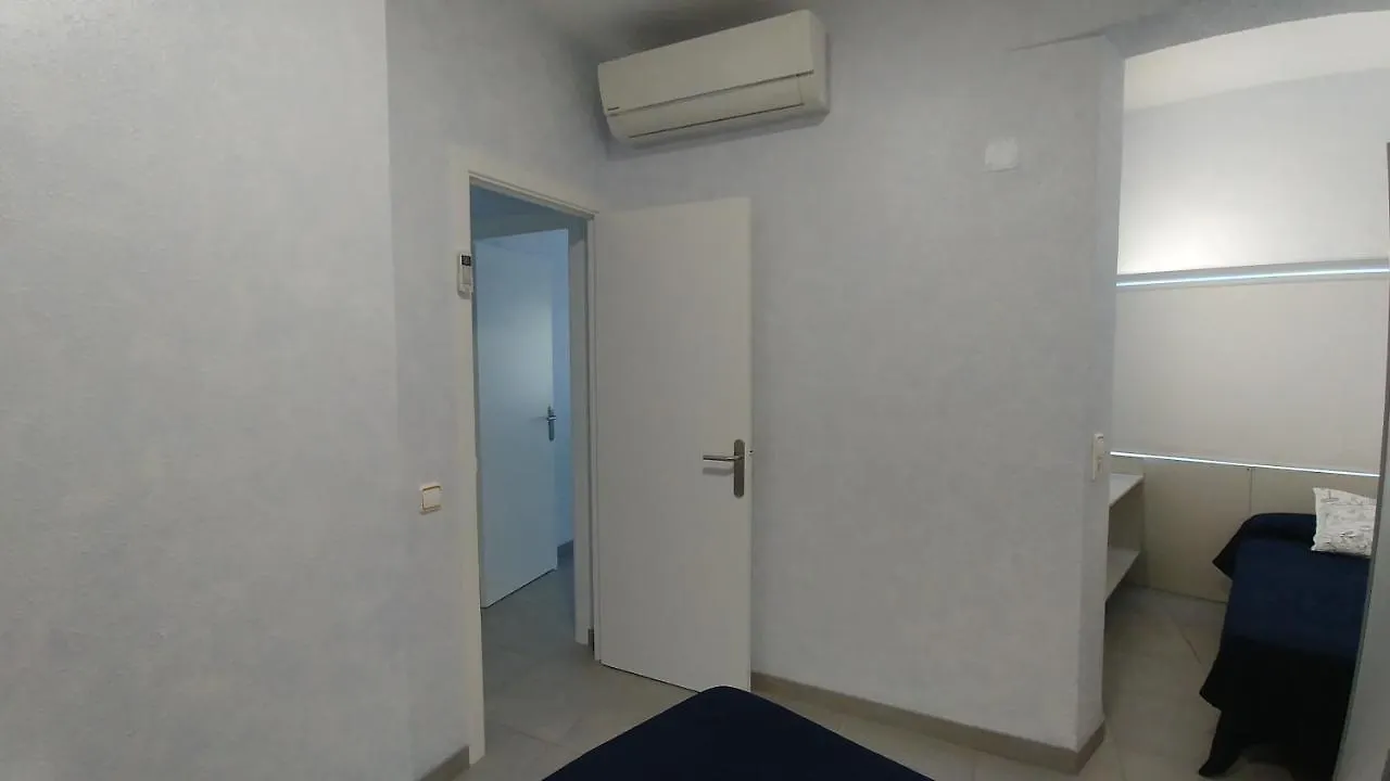 Apartament Oasis B3 Roses Apartment
