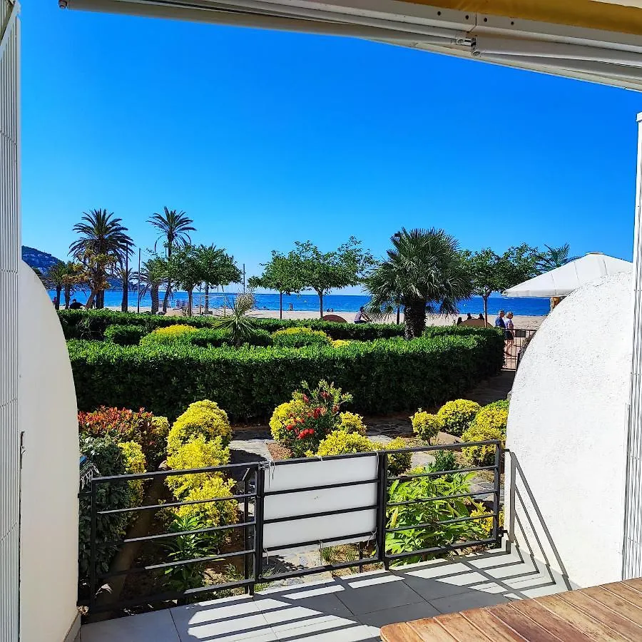 Apartament Oasis B3 Roses Apartment